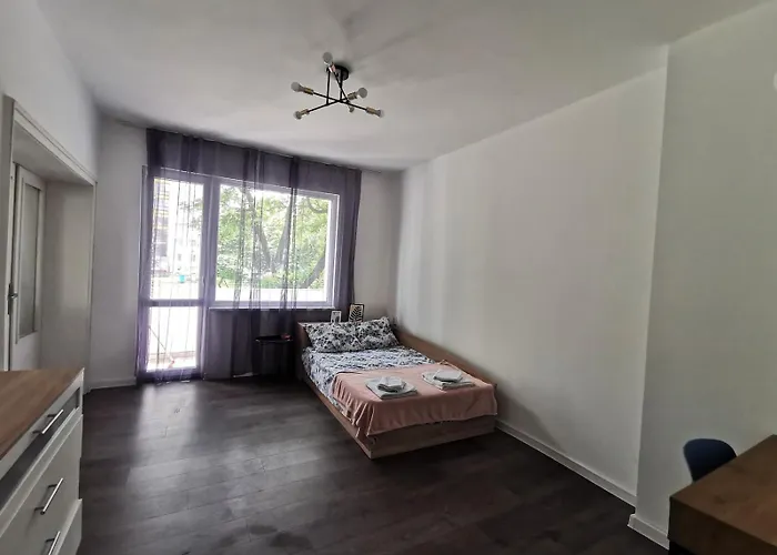 アパート Spacious&cousy 3 Bedroom *